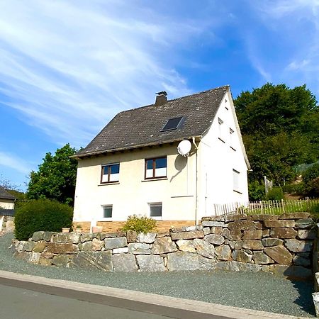 Apartmenthaus Ruhezeit Bad Endbach ภายนอก รูปภาพ