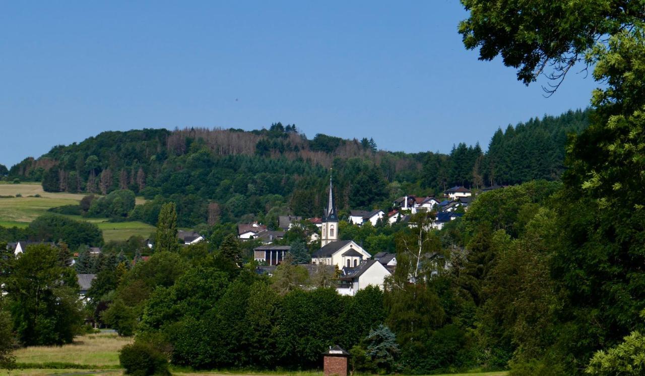 Apartmenthaus Ruhezeit Bad Endbach ภายนอก รูปภาพ