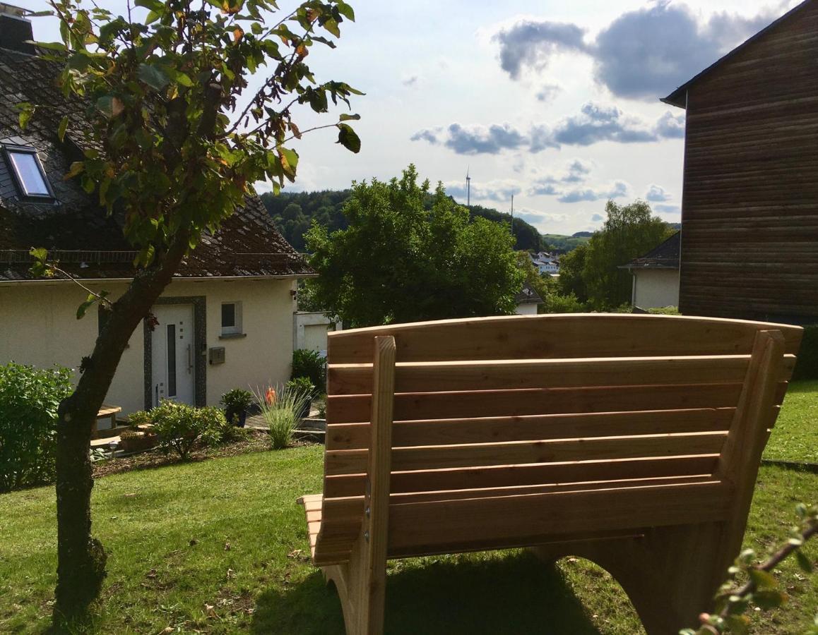 Apartmenthaus Ruhezeit Bad Endbach ภายนอก รูปภาพ