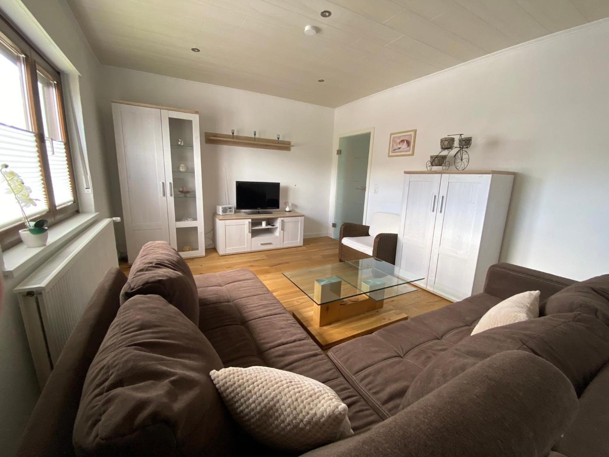 Apartmenthaus Ruhezeit Bad Endbach ภายนอก รูปภาพ