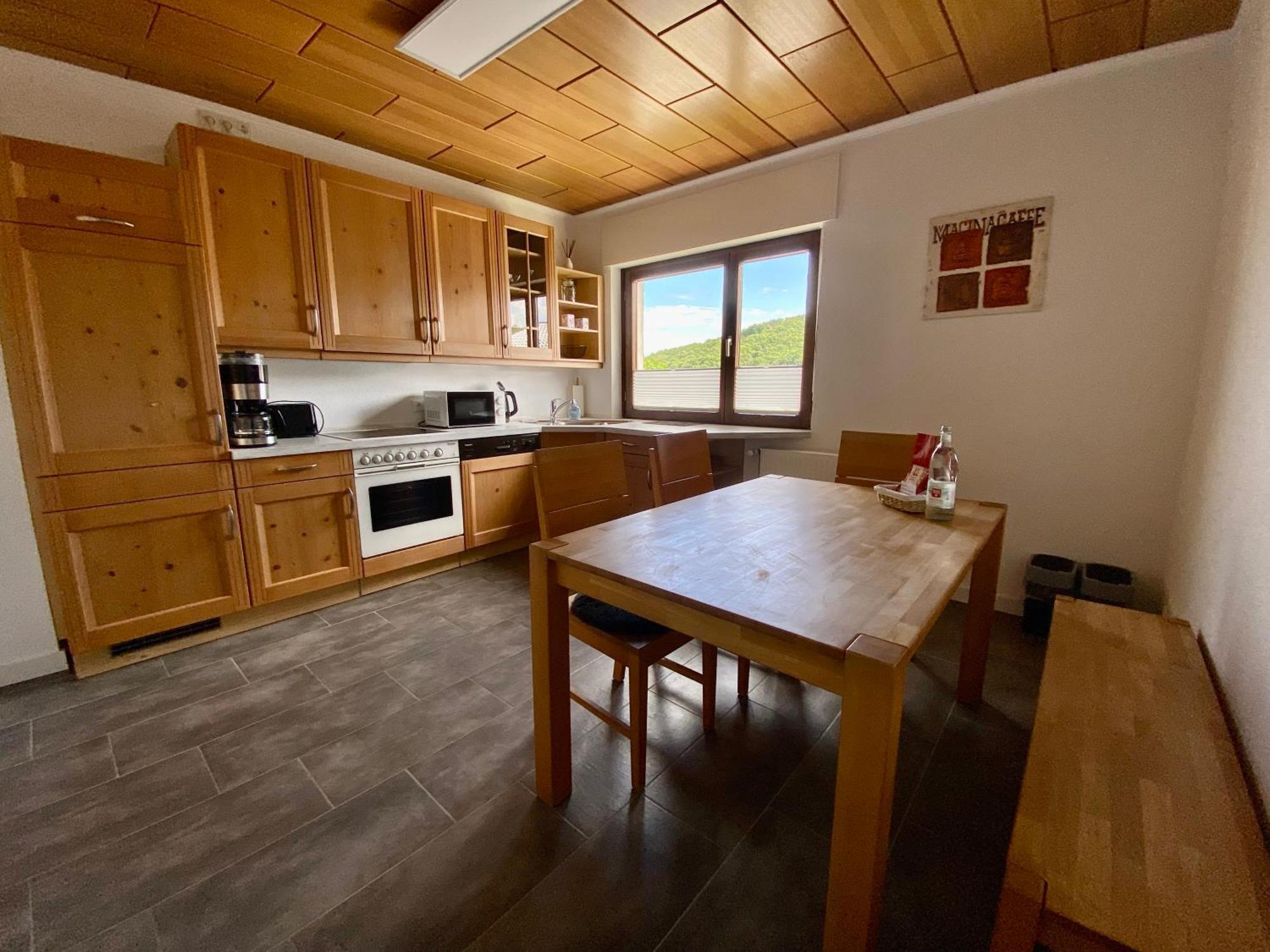Apartmenthaus Ruhezeit Bad Endbach ภายนอก รูปภาพ